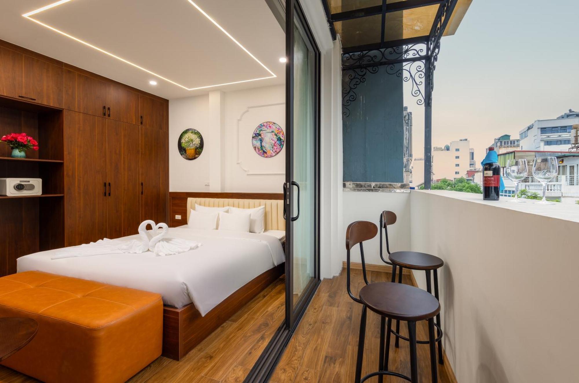 Casa Valentina Hanoi Hotel Exterior photo