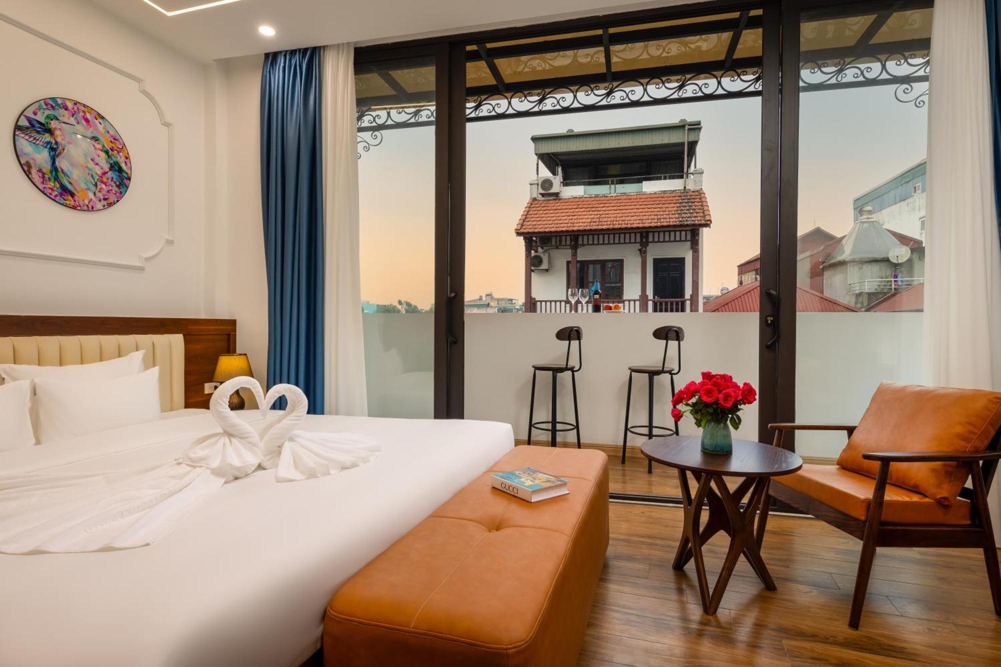 Casa Valentina Hanoi Hotel Exterior photo